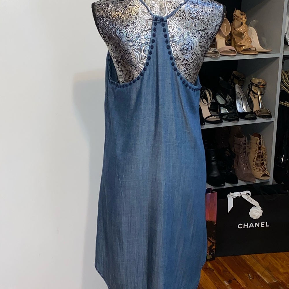 Dress - Picture 3 of 4